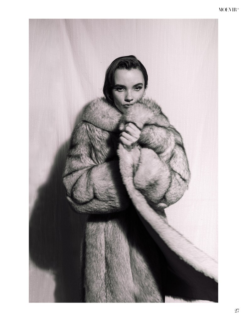 That Swing - Moevir Magazine February 2021Photographer: Mor Anucov Model: SHARLEEN MEINKE, Sutherland Models. Styling: Lisa Kovacs H&MUA: Emma Plant