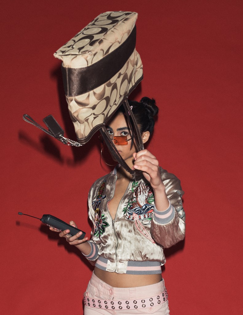 Old Digital - Photography: Mor AnucovModel: Sandra Soliman, Niwa Models. Photo: Mor Anucov Makeup: Anastasia Sobachkin Style: Shanon Sidhu